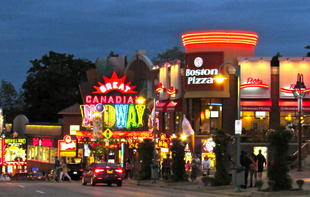 Friday Night Lights in Niagara Falls